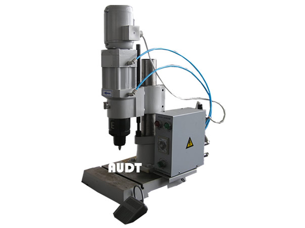 MQXM200精密氣動旋鉚機(jī) 鉚接機(jī)